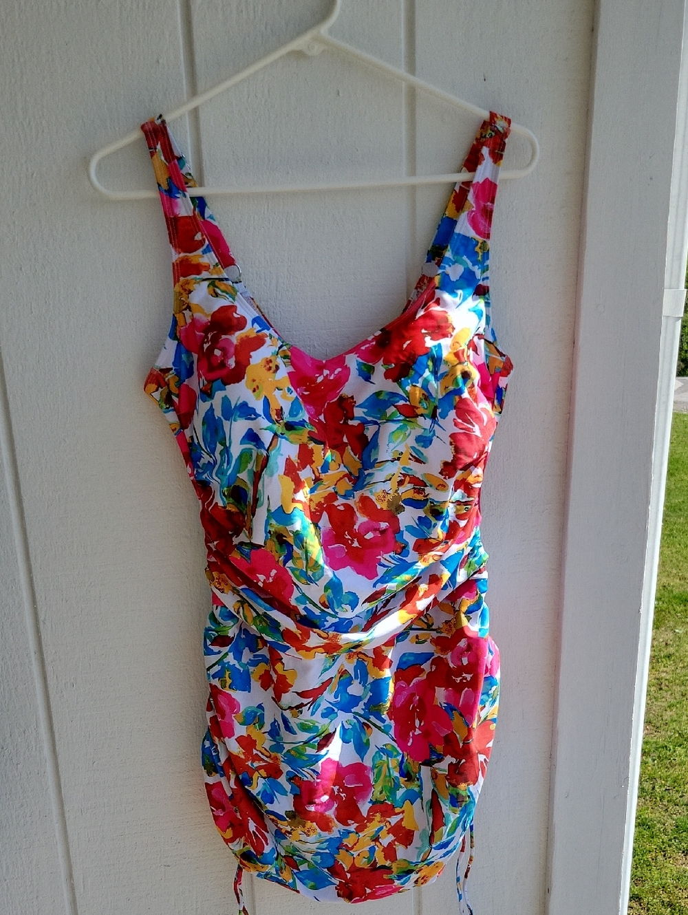 Floral Ruched One-Piece Swimsuit - Bright Multi Eomonie